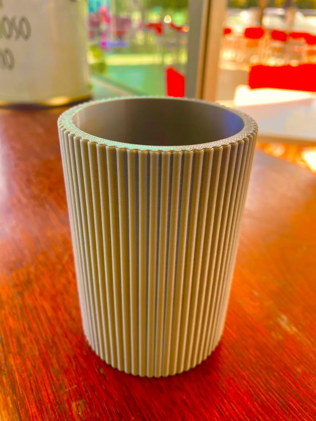 Modern Ribbed Pen Stand