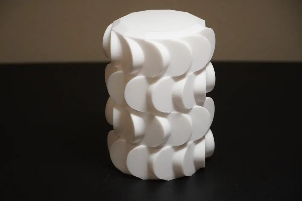 Modern Wave Table Lamp